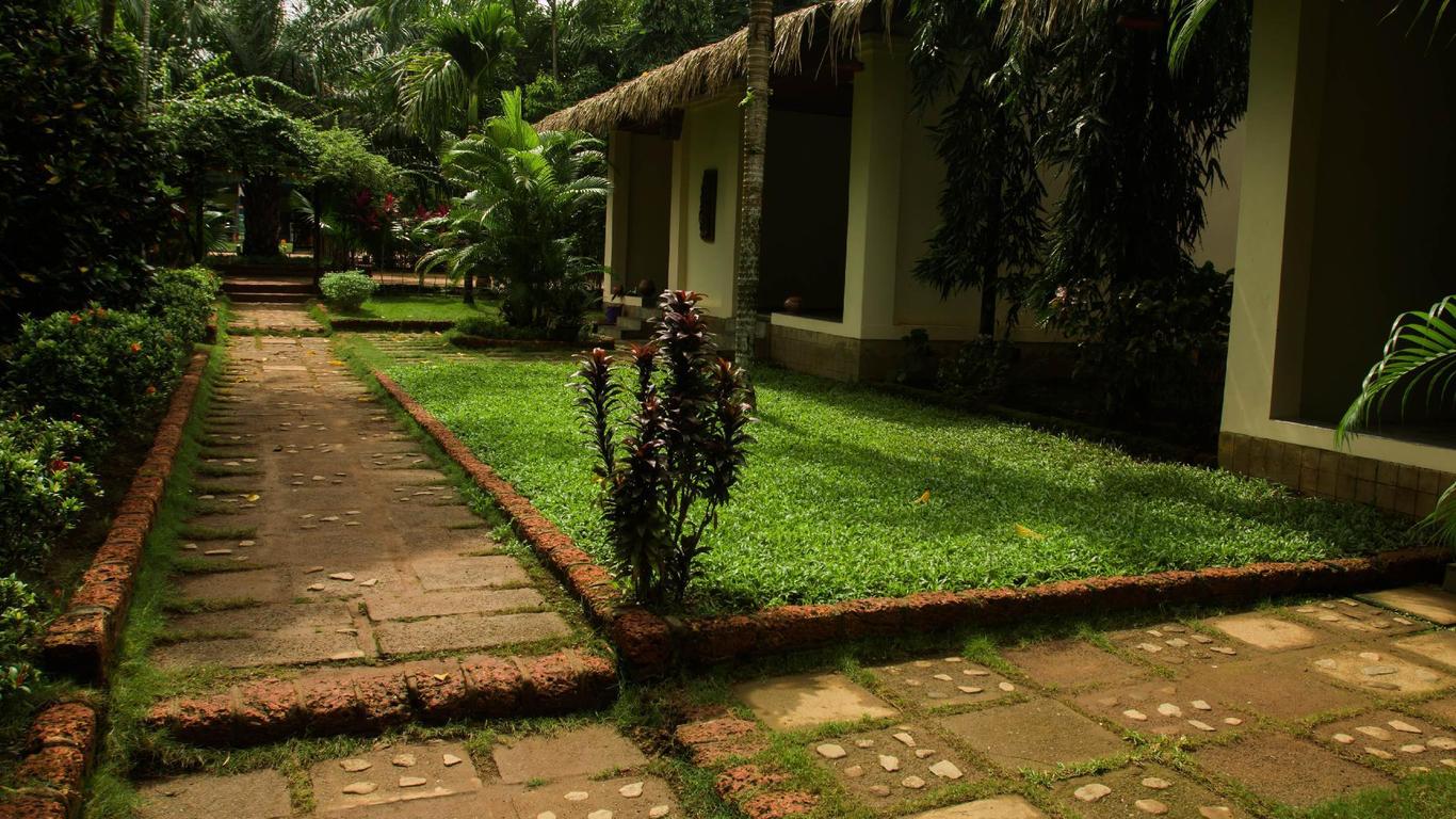 Golden Sunrise Hotel