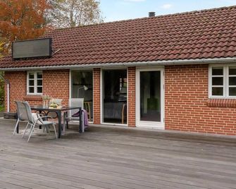 Cozy Home In Herning With Sauna - Herning - Patio