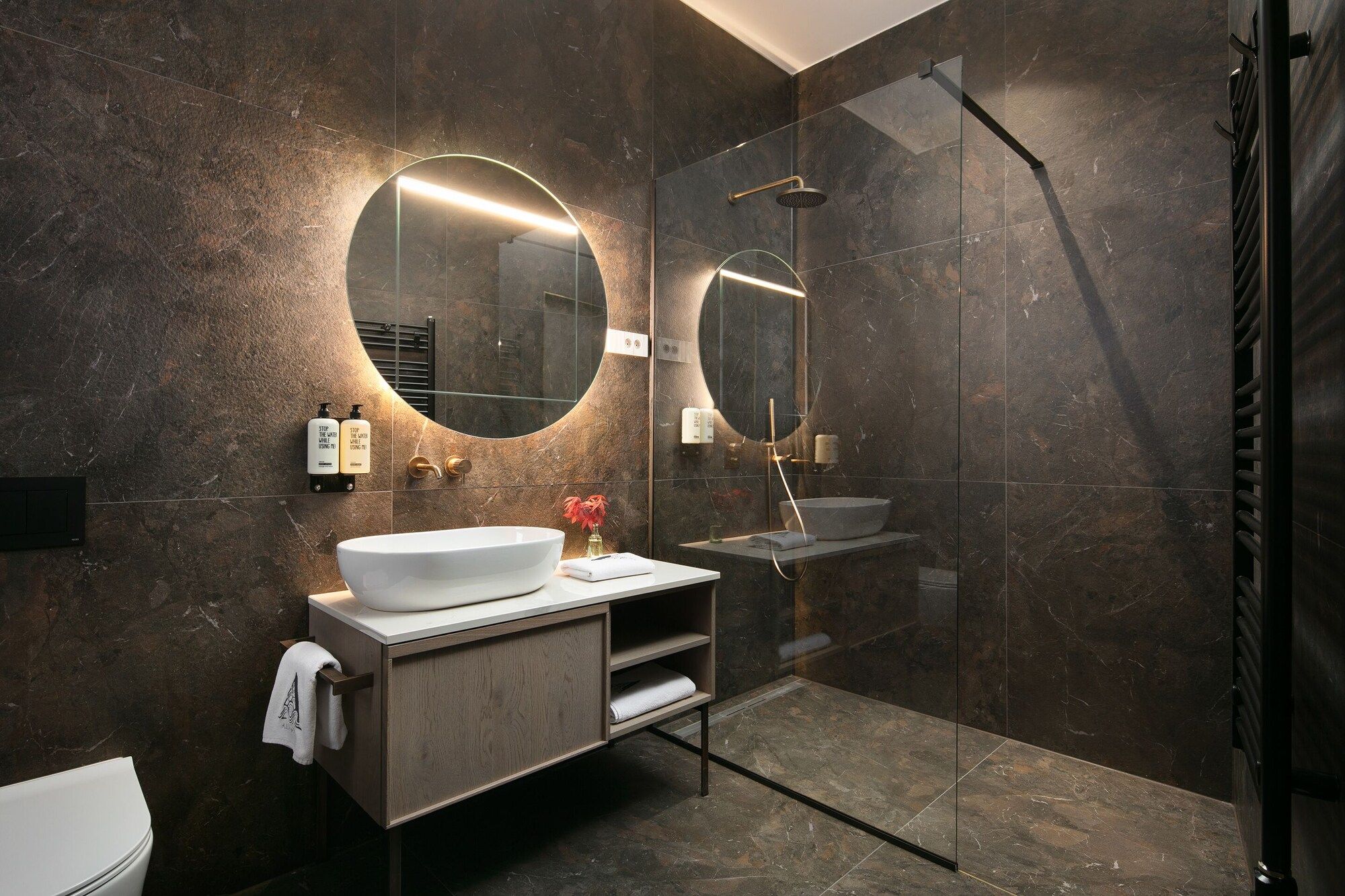 Almayer Art & Heritage Adults Only Hotel and Dépendance rooms - Zadar - Baño