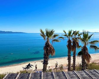 Azul Beach Kite Resort - El Chivato - Beach