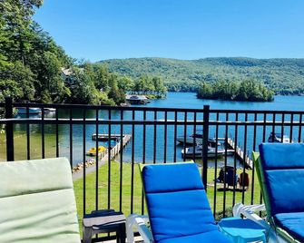 Boulder`s Resort - Lake George - Balcony