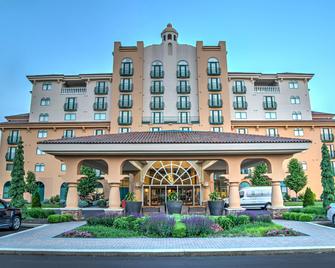 Embassy Suites by Hilton Indianapolis North - Indianapolis - Building