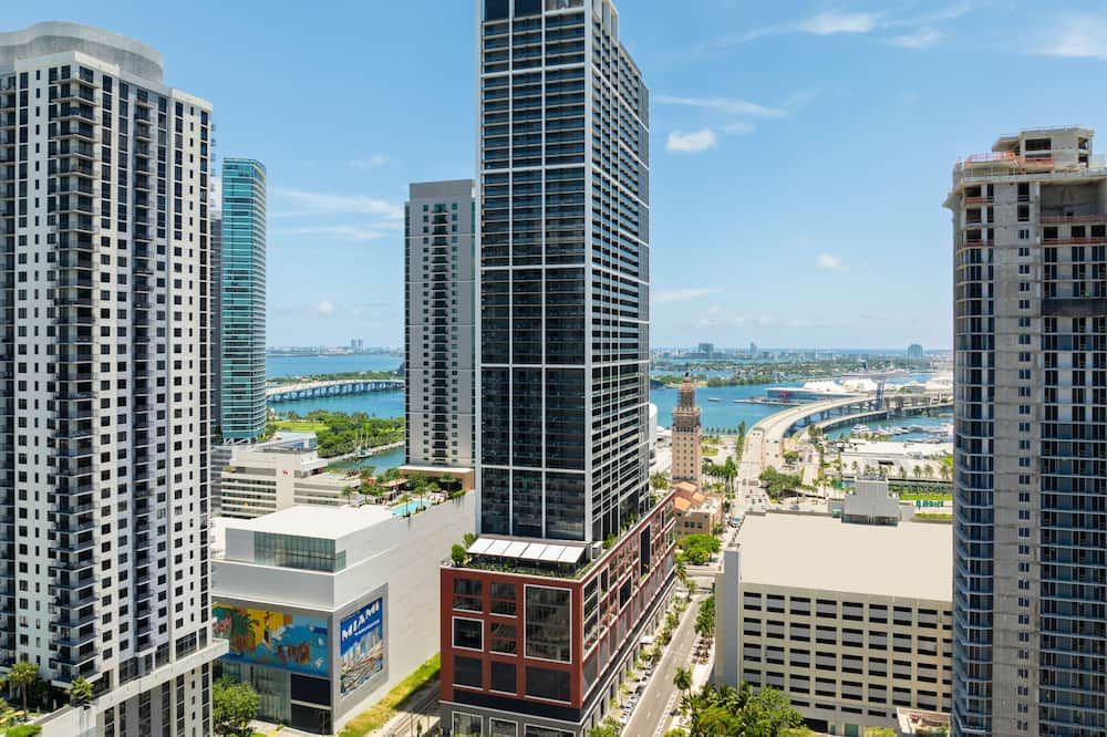 Gale Miami Hotel & Residences thumbnail 3