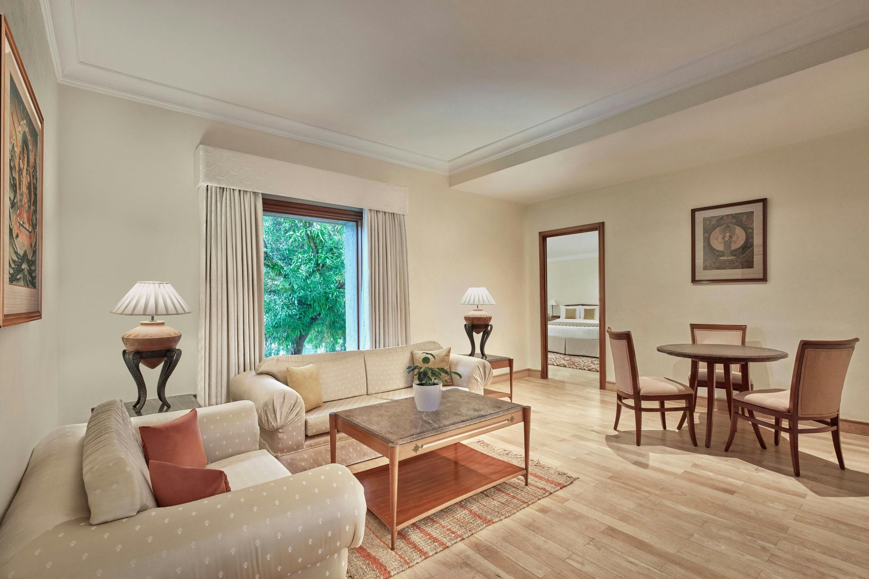 ذا فيرن كوتشي، سيريز باي ماريوت - كوتشي - غرفة معيشة