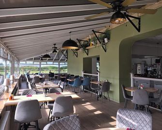 The Ashburnham Hotel - Burry Port - Restaurant