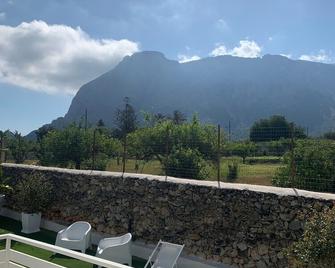 Rosalia Homestay - Ponente Apartment - Cinisi - Balkon