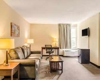 Radford Inn - Radford - Вітальня