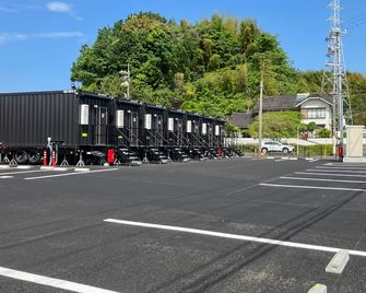 Hotel R9 The Yard Hikari - Hikari