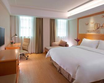 Vienna 3 Best Hotel Shenzhen Airong Road - Shenzhen - Bedroom