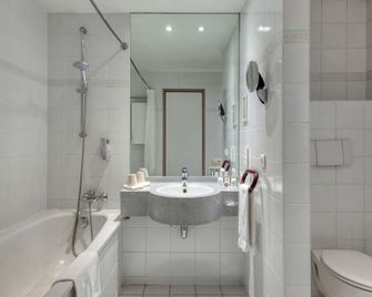 Van der Valk Waterloo - Waterloo - Baño