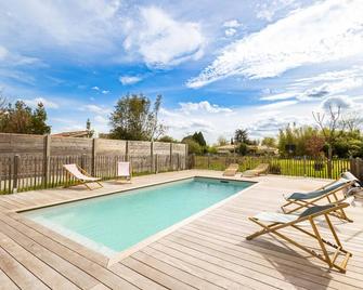 Chambres d'hôtes Le Studio Bordelais avec bain nordique - Mérignac - Piscina