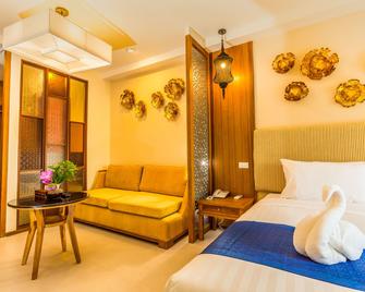 The Signature Hotel @ Thapae - Chiang Mai - Bedroom