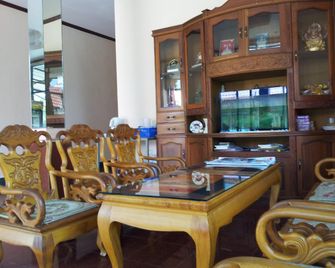 La Ong Dao Hotel 2 - ויינטיאן - לובי