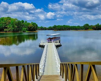 Sofia's Lake Resort Cavinti - Lumban