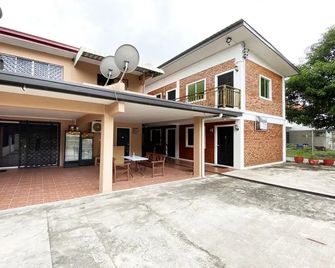 OYO 90217 Classic Homestay Keningau - Keningau - Building
