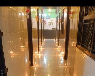Ganesh Pashupatinath Inn - Gorakhpur - Lobby