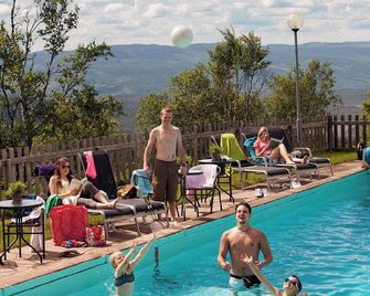 Långbergets Sporthotell - Sysslebäck - Piscina