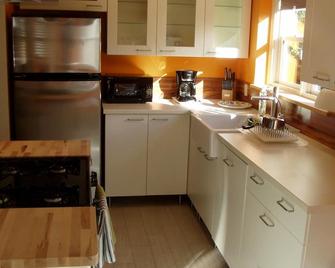 Your Apartment for Business and Holidays - Long Beach - Küche