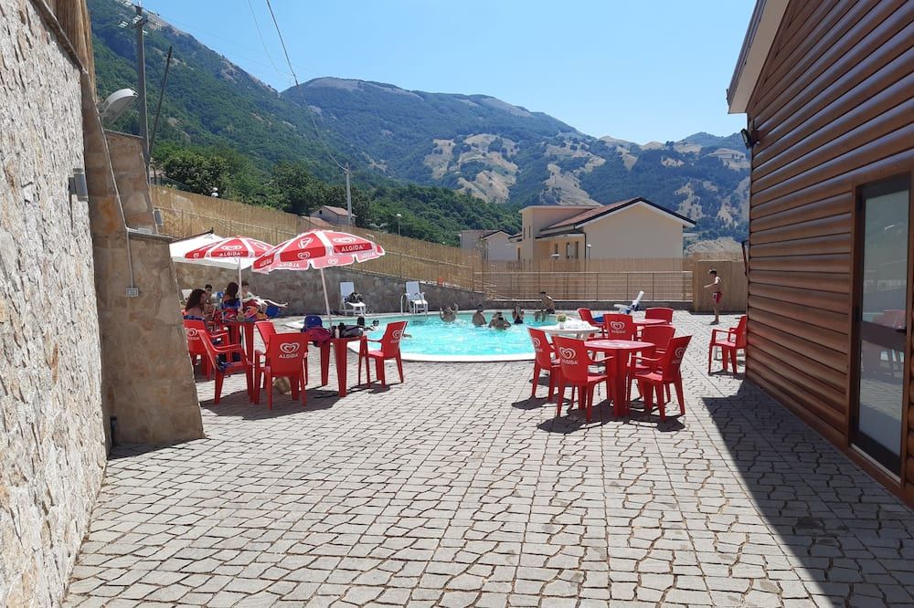 tartufo hotel - Colliano - Zwembad