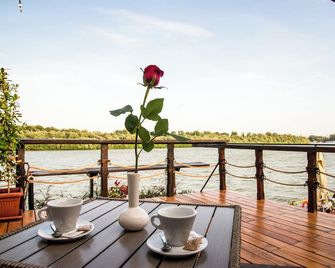Bahus Inn - Belgrade - Balcony