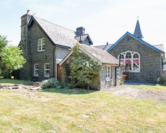 School House - Builth Wells