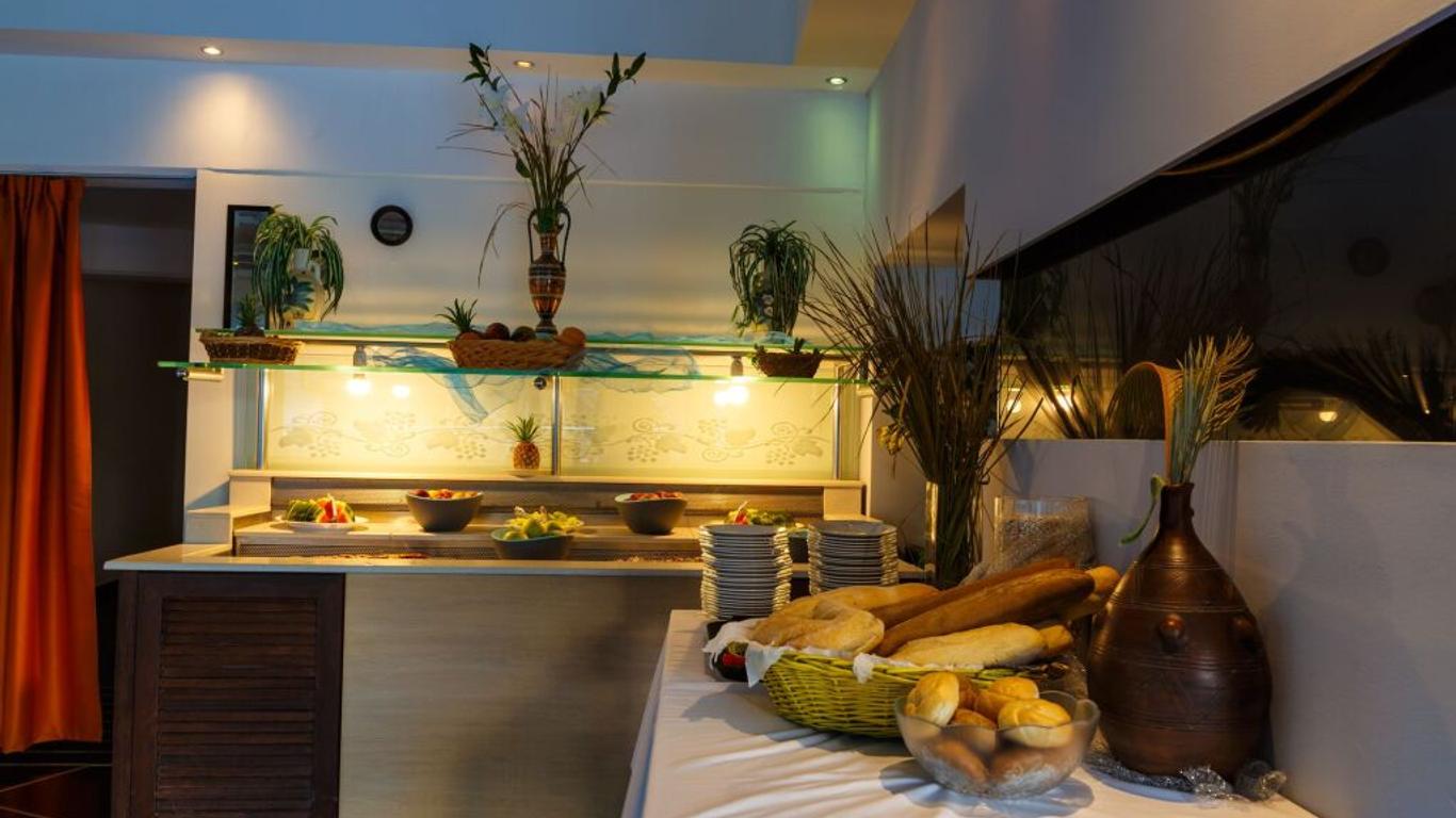 The Residence Hotel