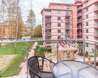 Hotel Tarsis Club and Aquapark - 陽光海岸 - 陽台