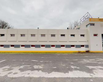 Premiere Classe Reims Ouest Tinqueux - Tinqueux - Building