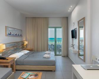 Erato Hotel Adults Only by Smile Hotels - Platanias - Спальня