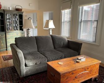 Historic Home At Freedom Trail - Boston - Sala de estar