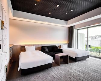 In The Library Hotel And Books Tokorozawa - Tokorozawa