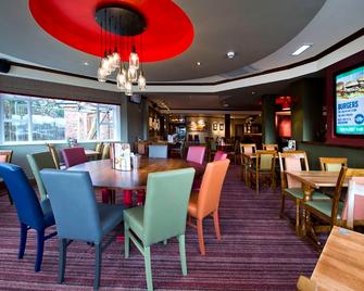 Premier Inn Wigan (M6, J25) - Wigan - Restaurant