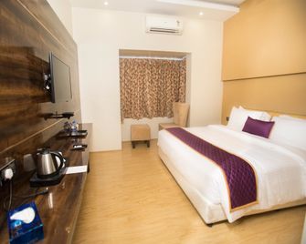 St Parklane Airport Hotel Chennai - Chennai - Bedroom