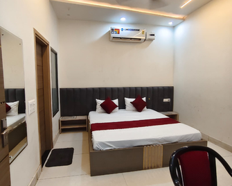 Hotel Imperial Panipat - Pānīpat - Bedroom