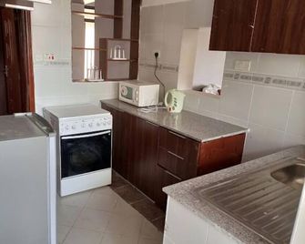 Avishai Homes Kisumu - Kisumu - Kitchen