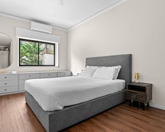 Fantastic Apartment With Ocean View by Casino Estoril - Estoril - Phòng ngủ