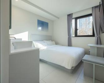 Aank Air Hotel Gaebong Branch - Seül - Habitació