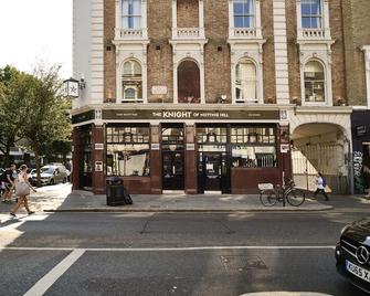 The Knight Of Nottinghill - London - Building