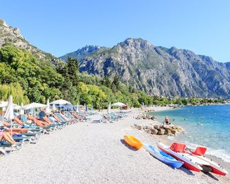 Hotel San Pietro - Limone sul Garda - Spiaggia