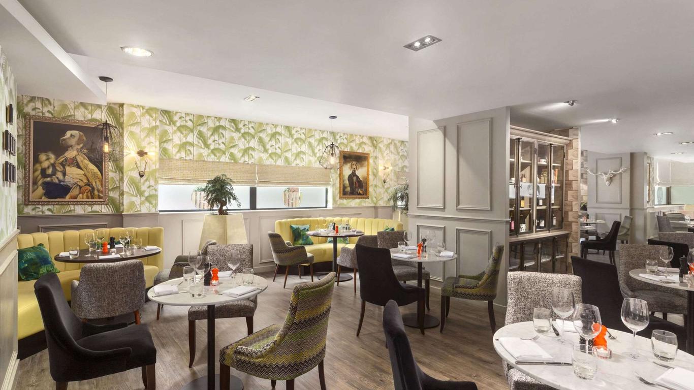 라마다 호텔 & 스위트