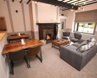 OYO Glyn Valley Hotel - Llangollen