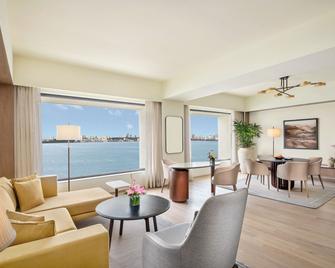 Trident Nariman Point - Mumbai - Living room