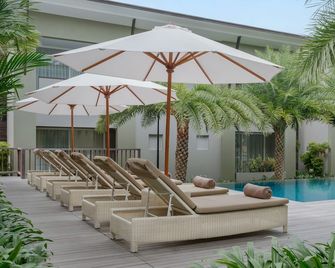 Chesa Canggu - North Kuta - Piscina