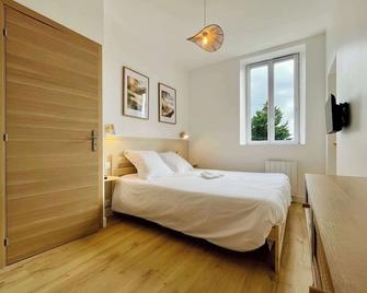 La Rose des Marais - Renovated & Fully Equipped House - Carentan-les-Marais - Bedroom