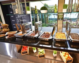 Auténtico Hotel - San José - Buffet