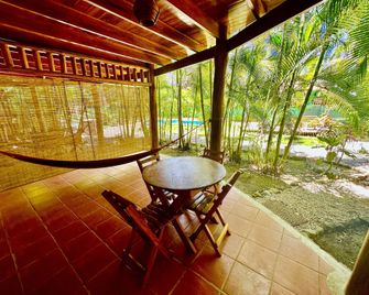 Pacifica Surf Studios - Santa Teresa - Patio