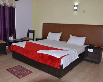 Hotel Joshi - Siddharthanagar - Bedroom