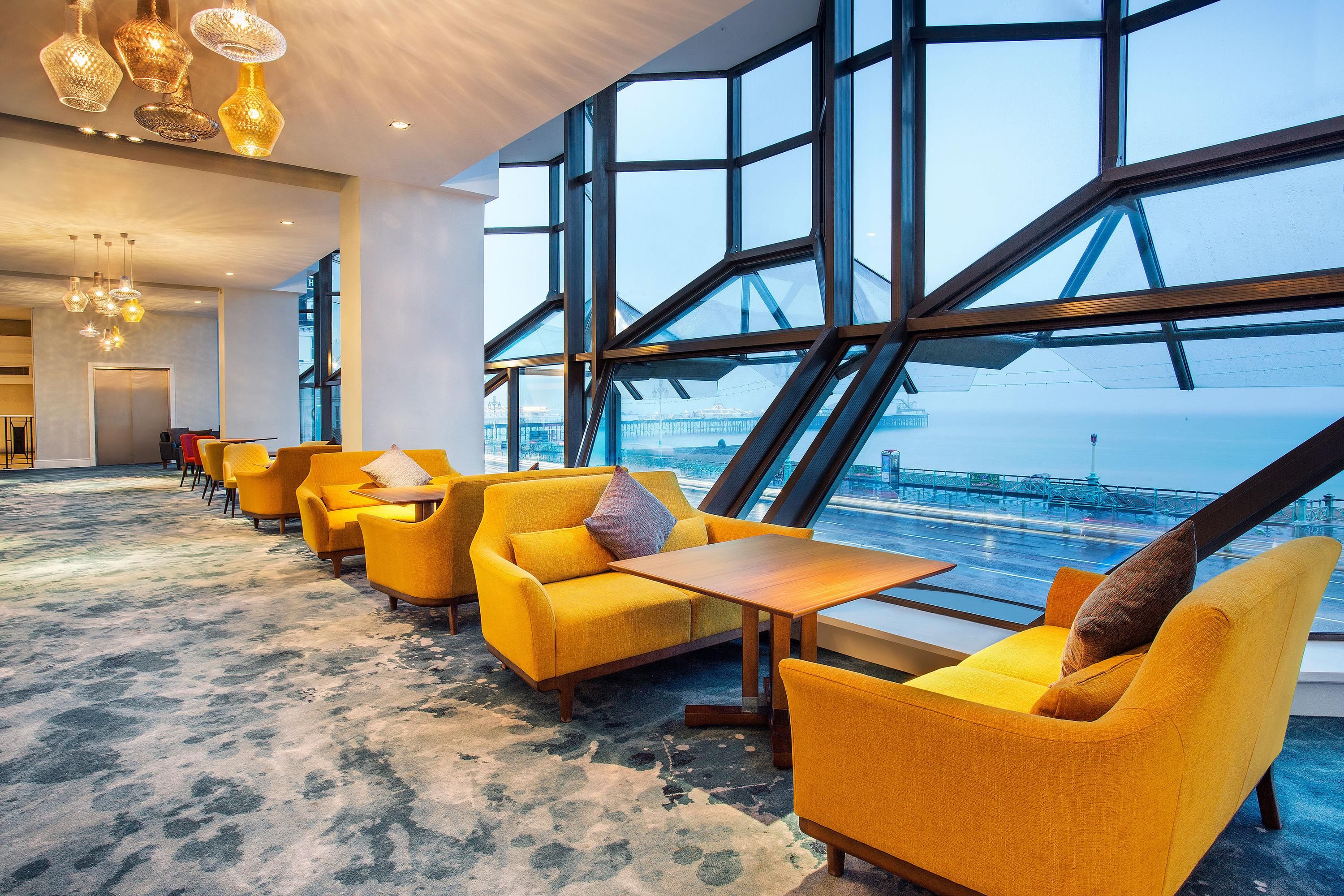 Jurys Inn Brighton Waterfront - ברייטון אנד הוב - לובי