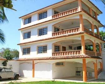 Apartments Beach 'La Punta Zicatela' - Puerto Escondido - Edificio