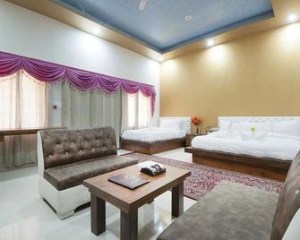 Van Chhavi Resort - Alwar - Schlafzimmer